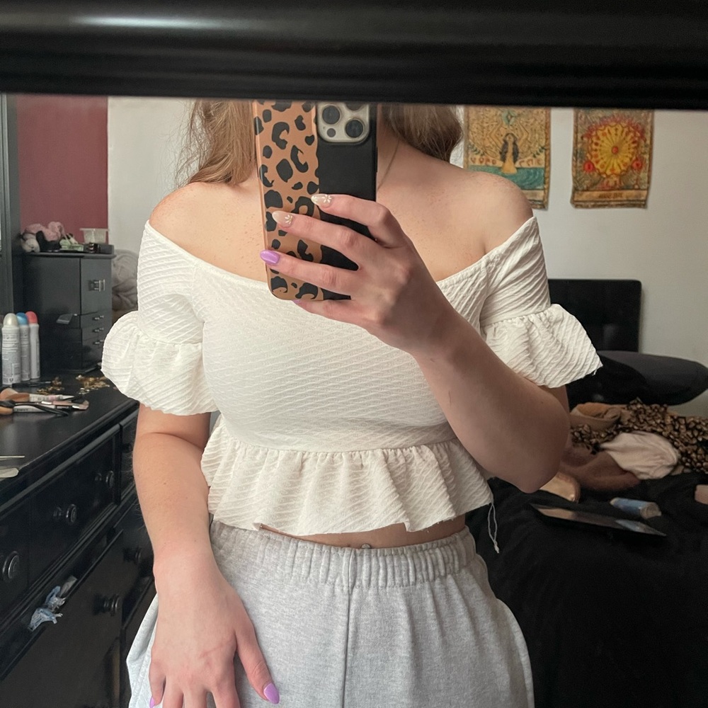 Boohoo off the shoulder crop top